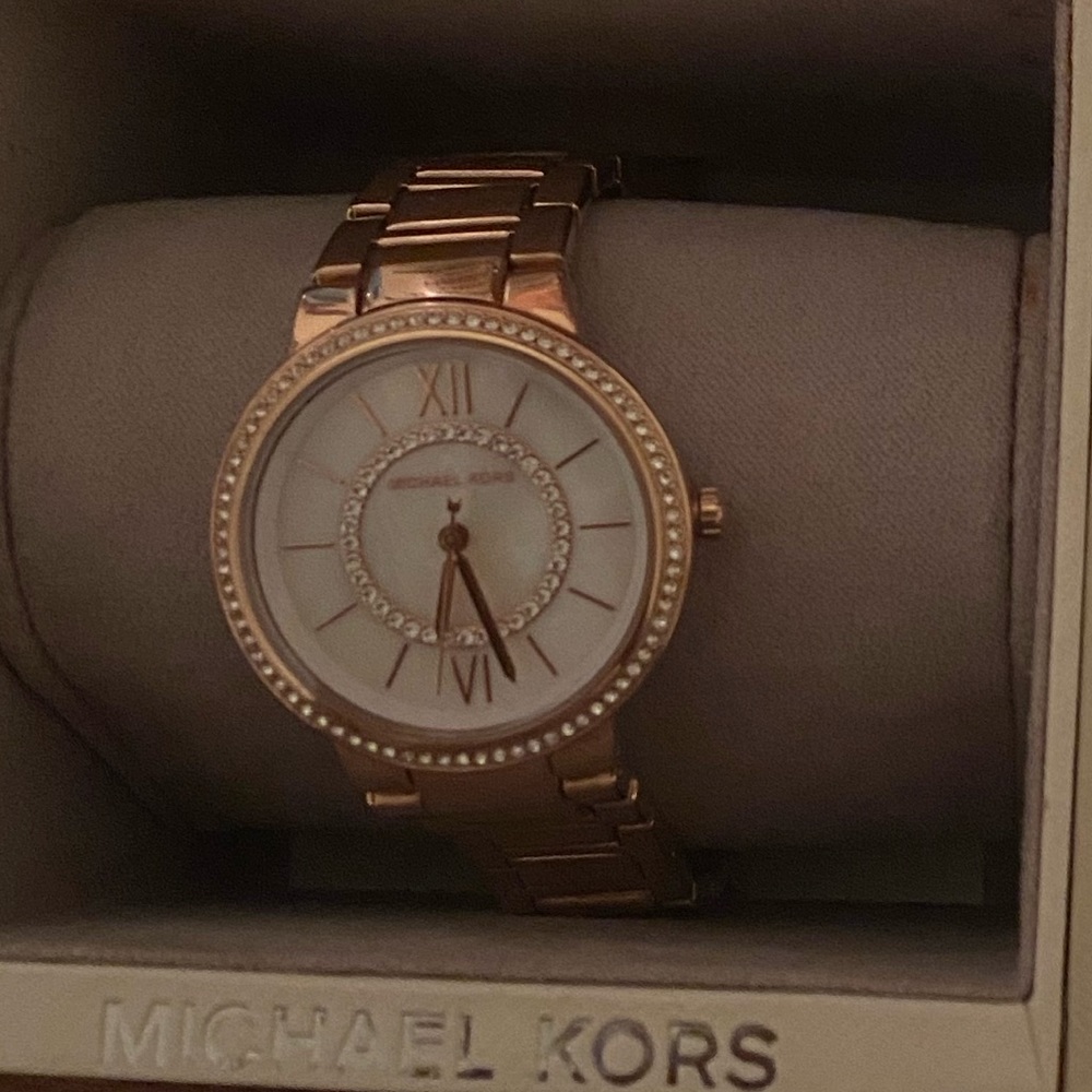 MK watch - Picture 2 of 2